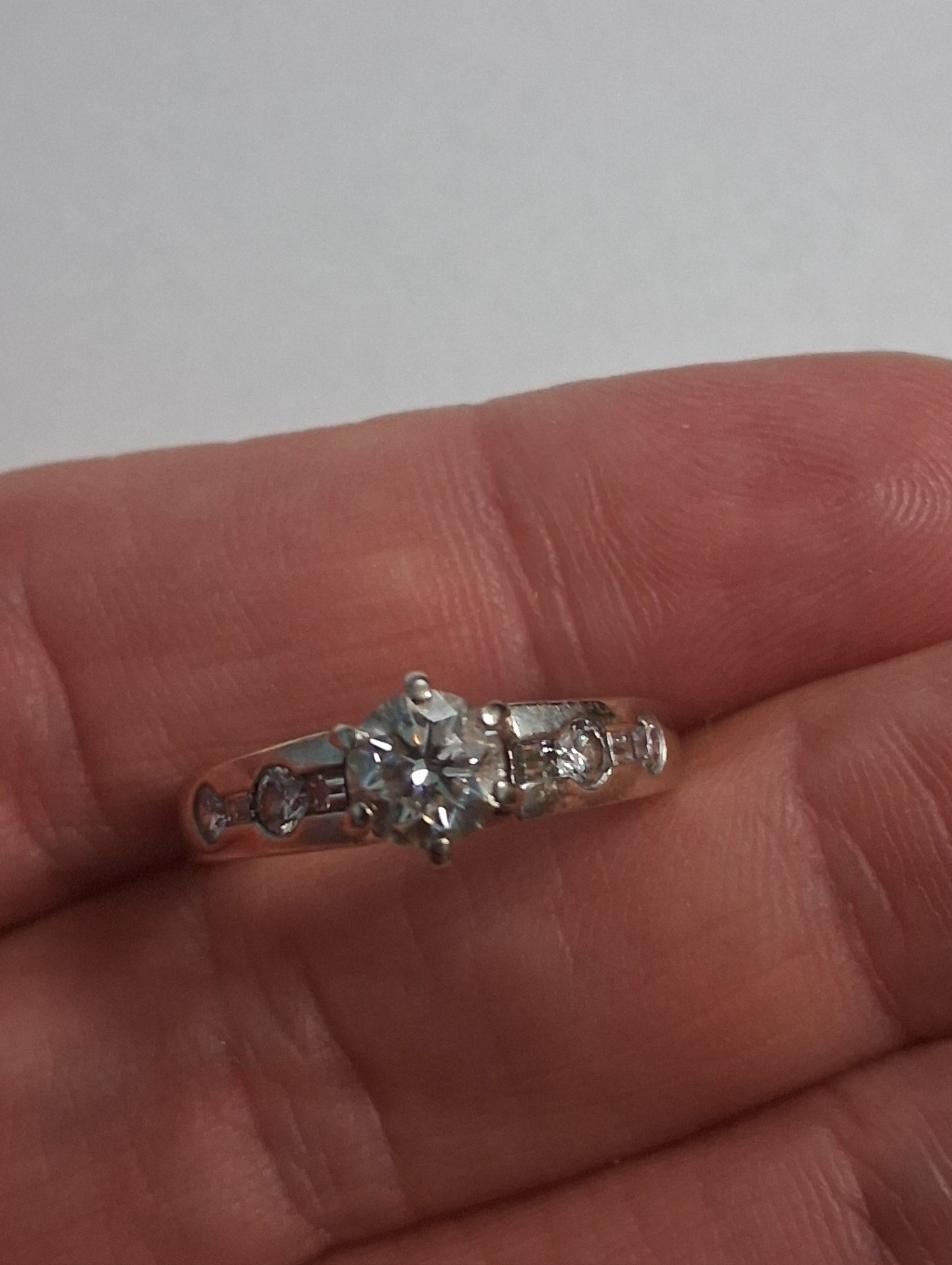 Natural Diamond Solitaire Ring 0.76 Ct - Size 7.5 - 14k White Gold